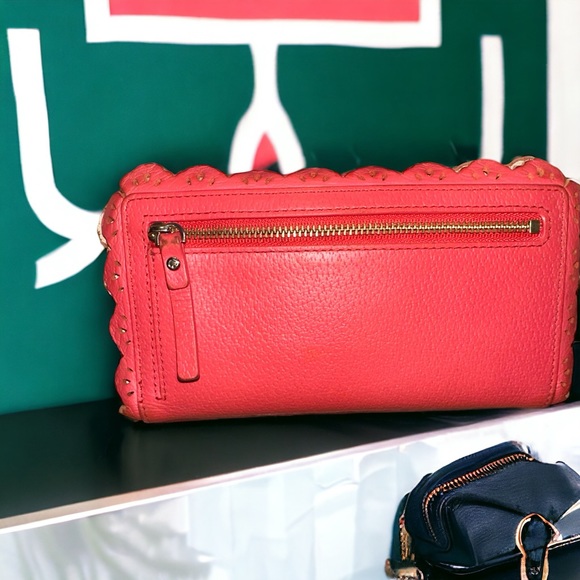 Kate spade scalloped trim red wallet EUC - Picture 2 of 7